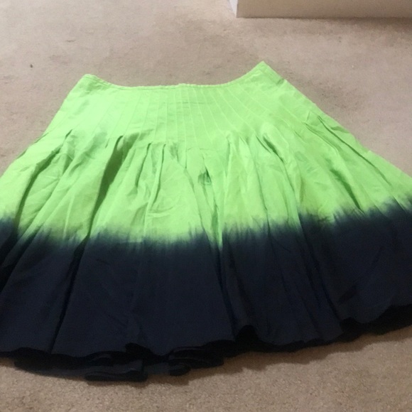 🌸NEW🌸 Moschino Cheap and Chic Vintage Pleated Skirt - Picture 2 of 14